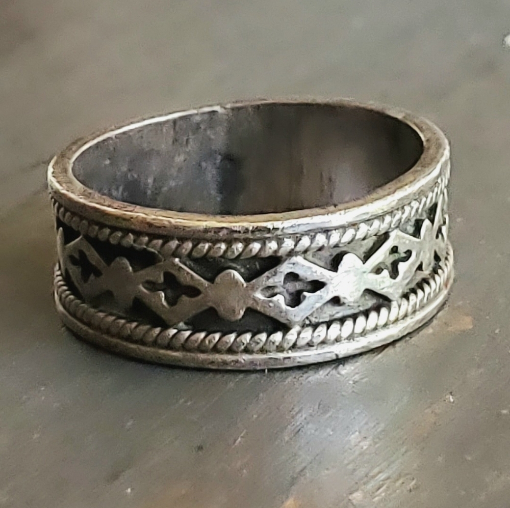 Sterling Silver Ring - image 2